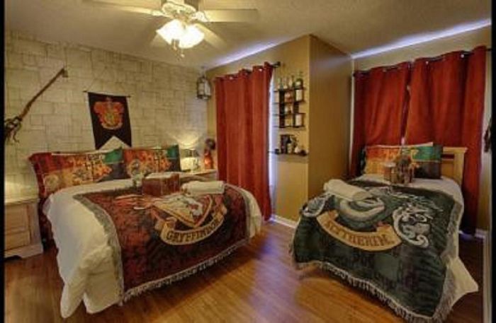 How to decorate your room Harry Potter themed